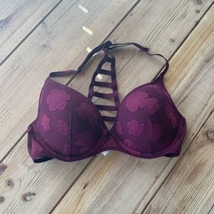 NWOT VS PINK Ladder Back Bra